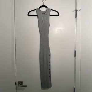 Gray stretchy dress with buttons on the side